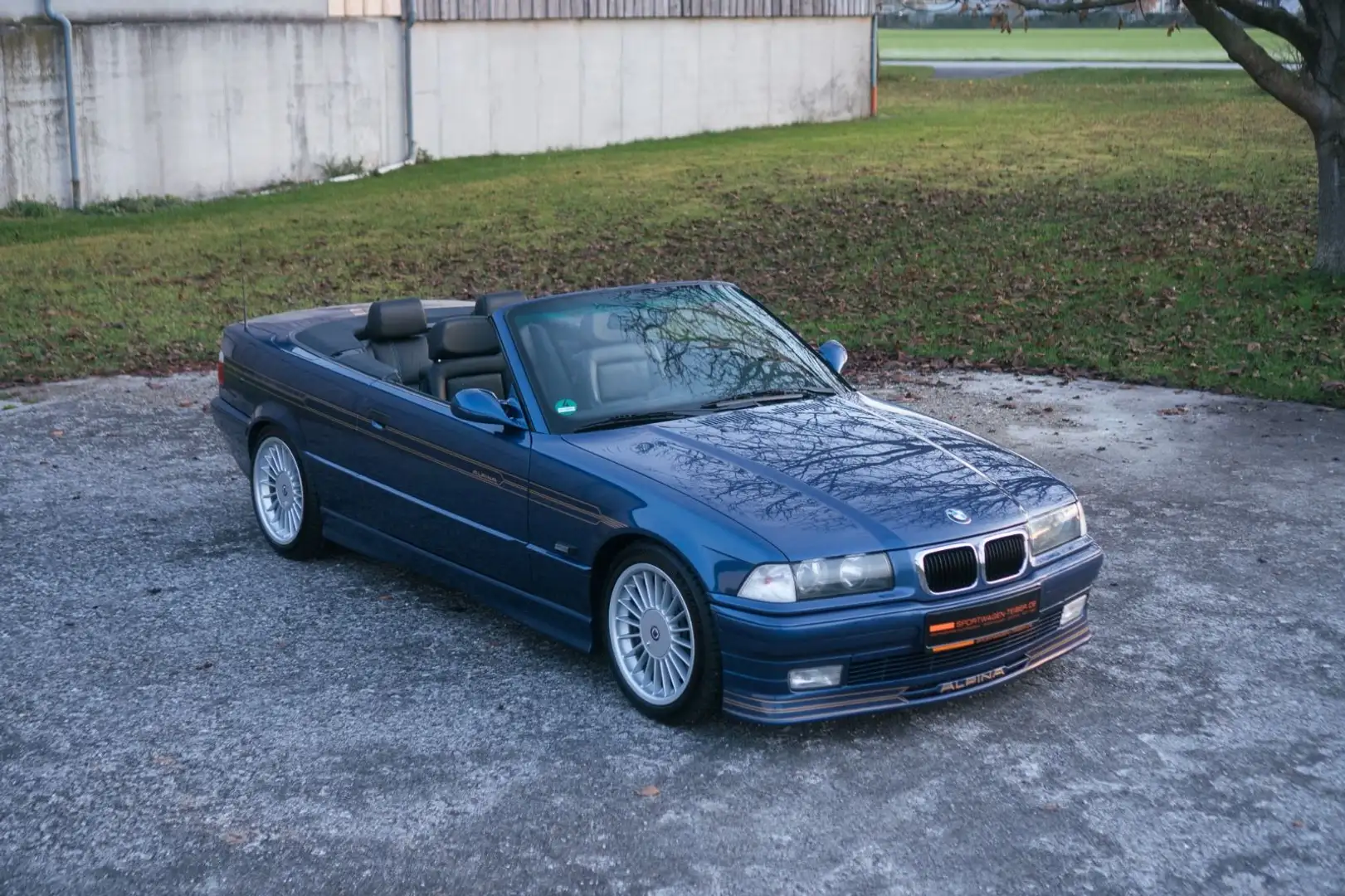 Alpina B8 4.6 Cabrio Blau - 1