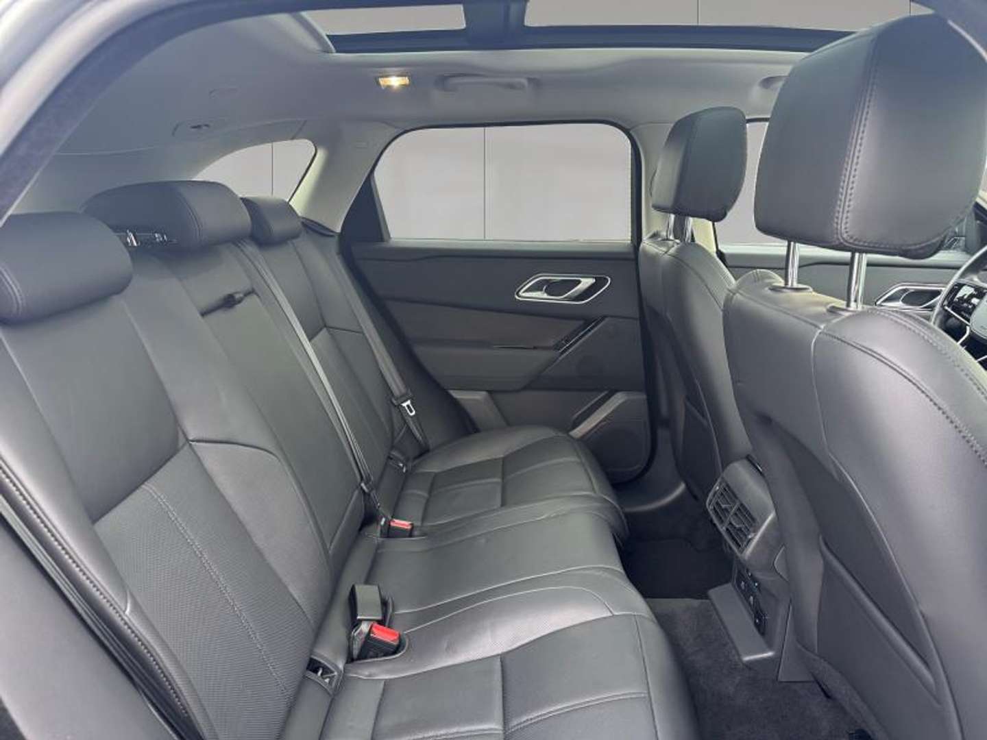 Land Rover Range Rover Velar P400e S -  - Joinsteer - #4