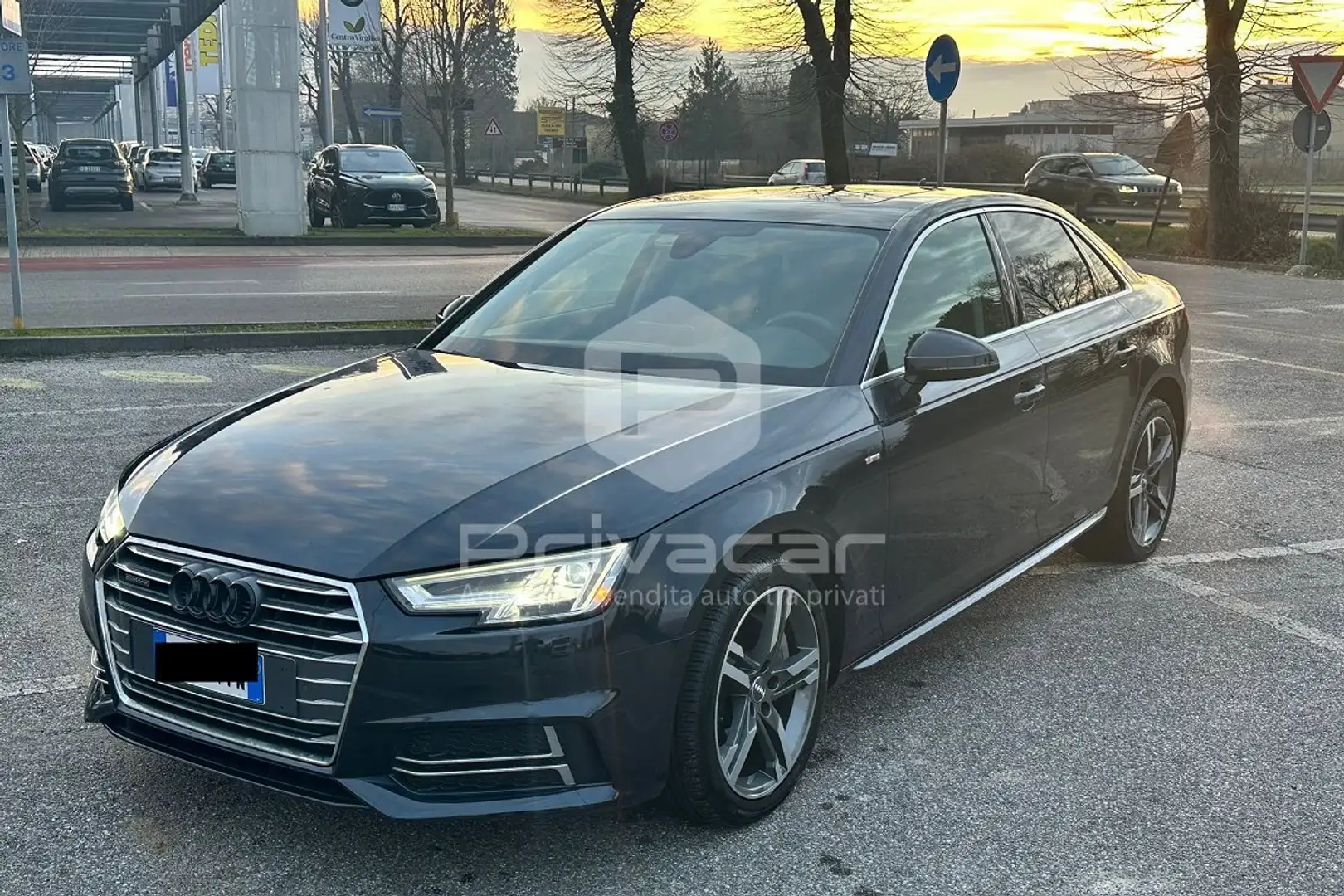 Audi A4 A4 2.0 TFSI 252 CV quattro S tronic Business Sport Schwarz - 1