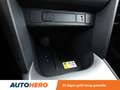 Toyota Yaris Cross 1.5 Hybrid 2WD Team D Rood - thumbnail 28