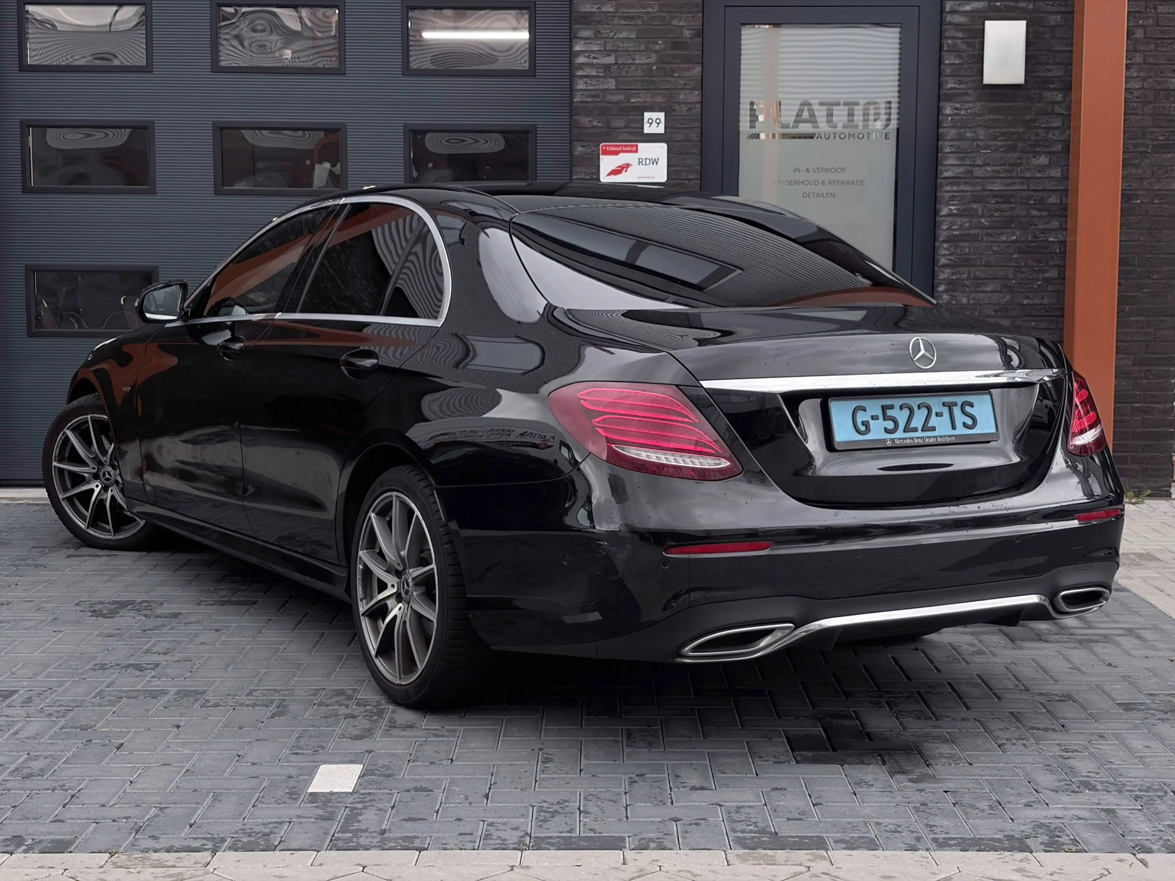 Mercedes-Benz E 220 d Business Solution Sport|Pano|BTW|Export — photo 2
