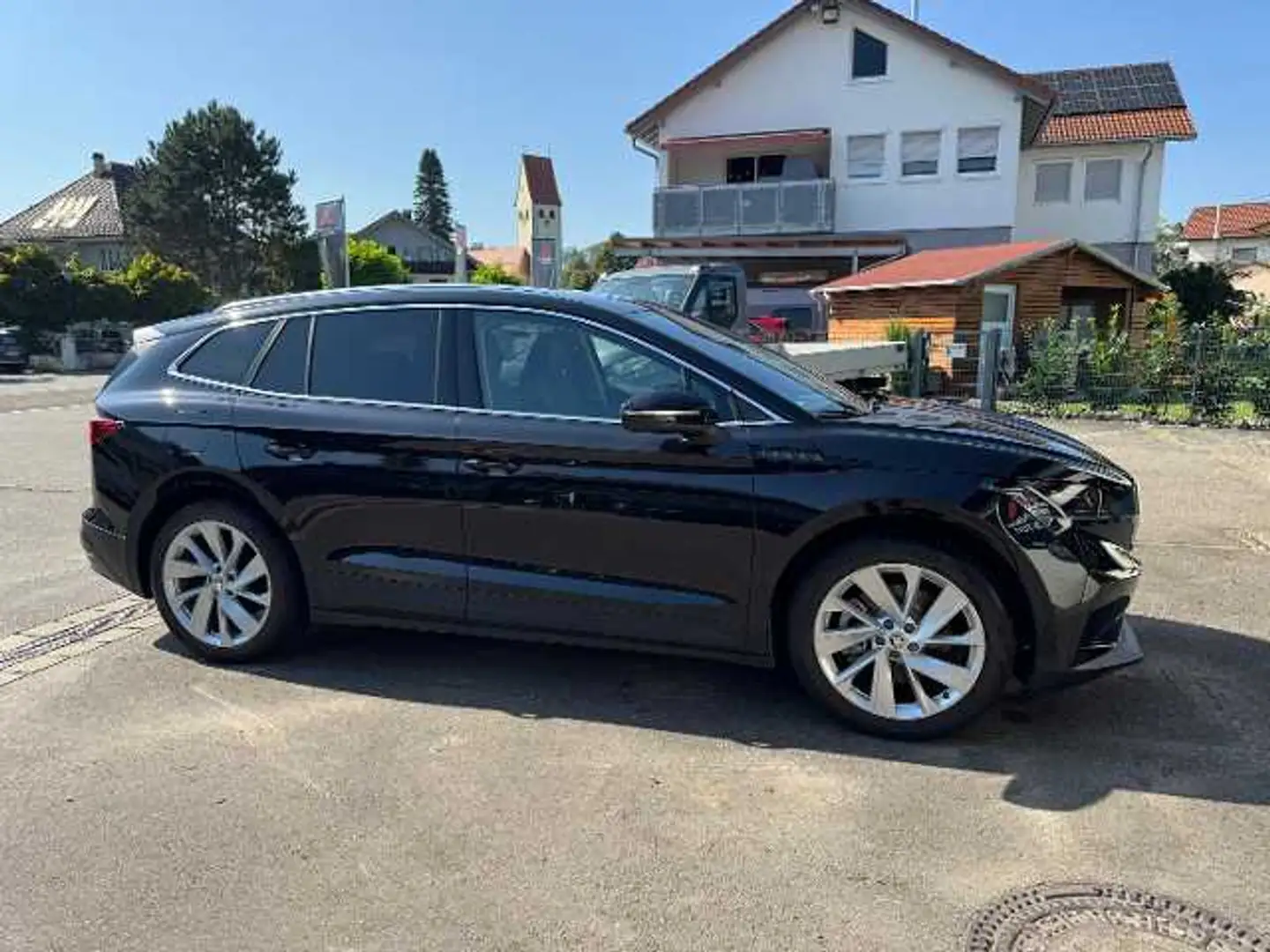 Skoda Enyaq iV 80 Černá - 1