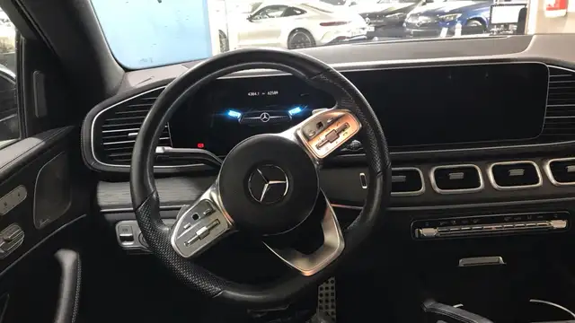 Mercedes-Benz Gle view 9