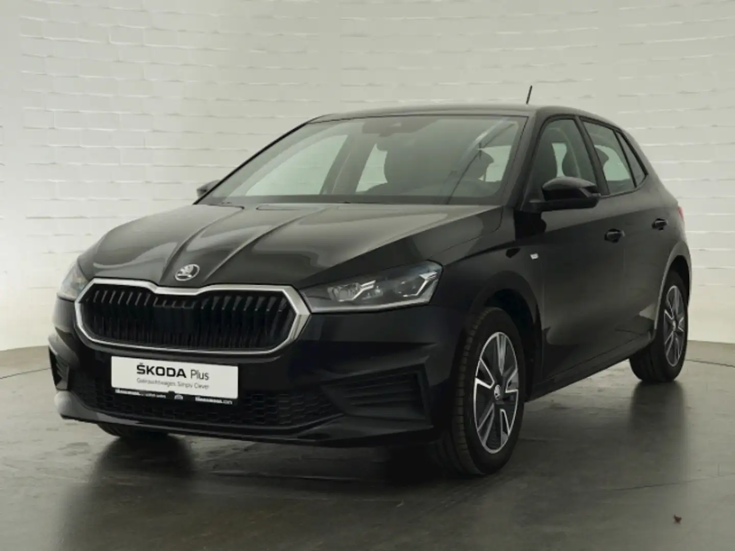 Skoda Fabia TOUR TSI+LED+RÜCKFAHRKAMERA+SITZHEIZUNG+FRONTKAMER Schwarz - 2