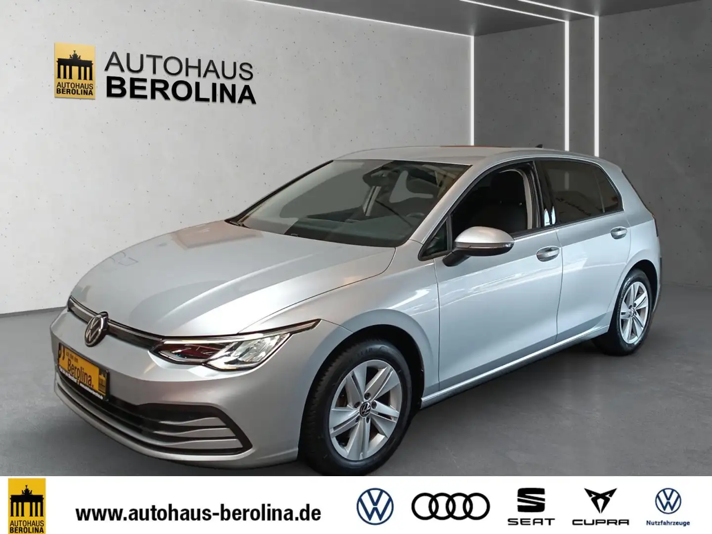 Volkswagen Golf VIII 1.5 eTSI Life DSG *ACC*NAV*PDC*SHZ* Silber - 2