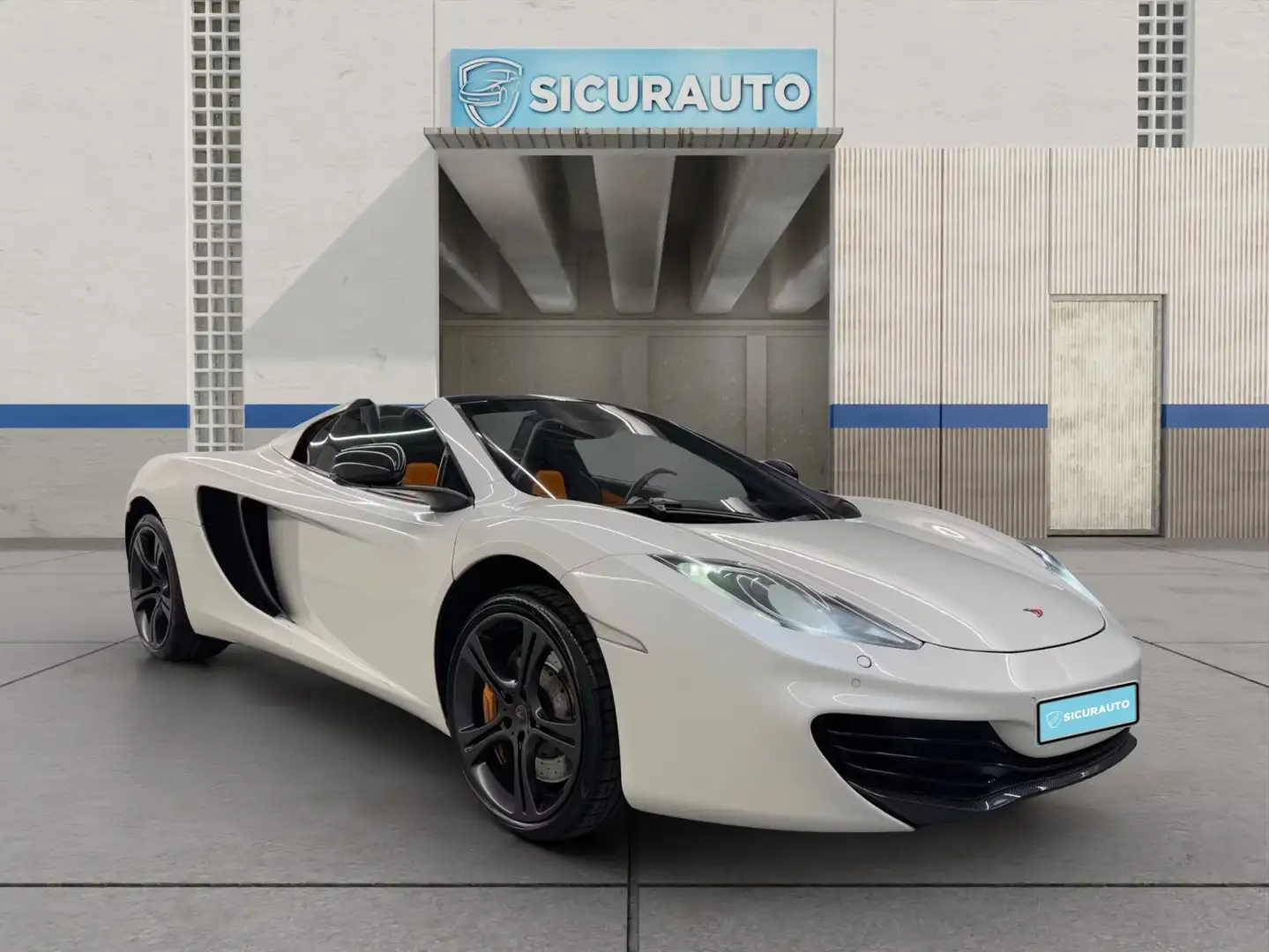 McLaren MP4-12C MP4-12C 3.8 V8 Blanco - 1