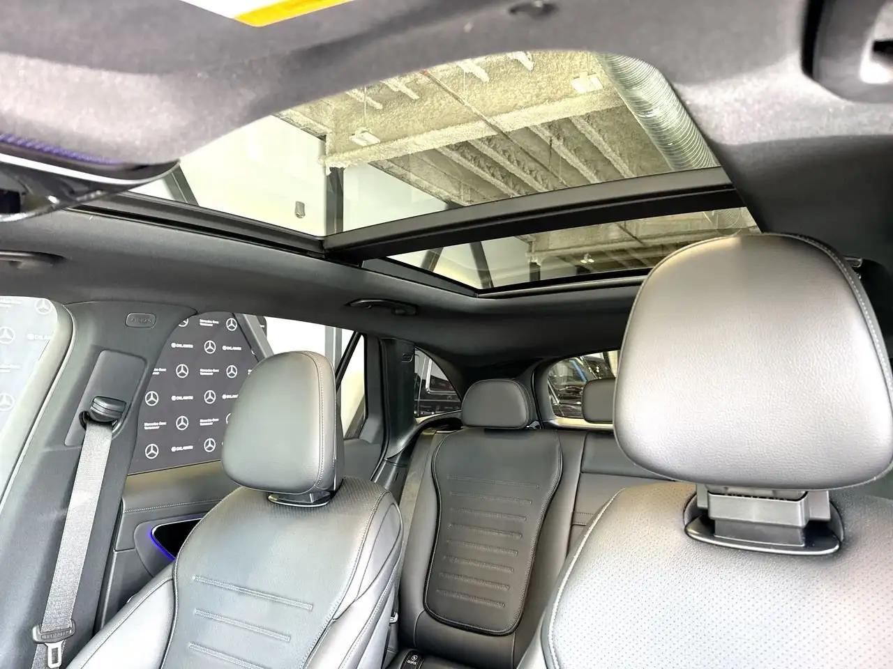 Mercedes-Benz GLC снимка Mercedes-Benz GLC