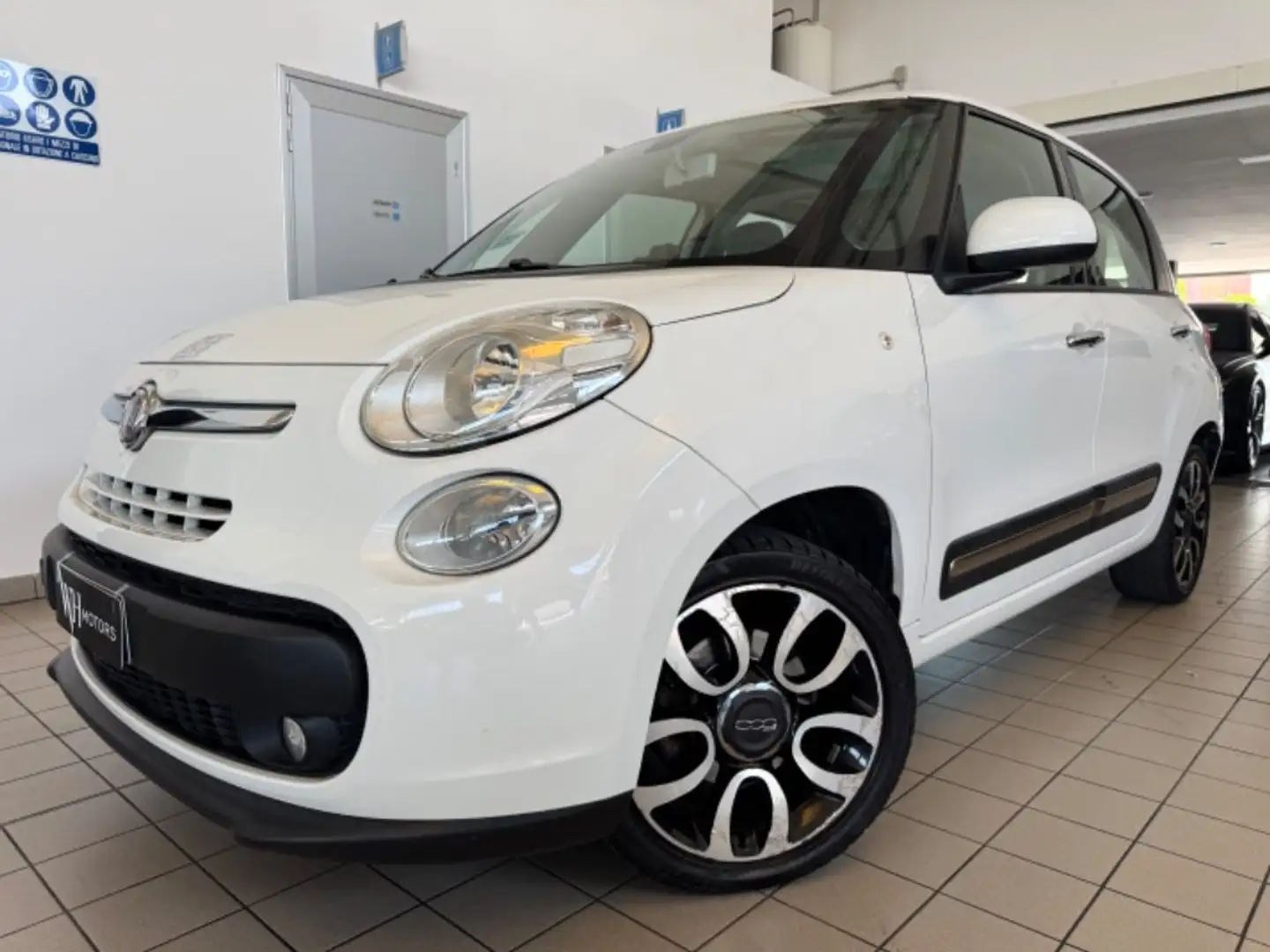 Fiat 500L 1.4 95 CV Easy //PANORAMICO//CLIMA// Bianco - 1
