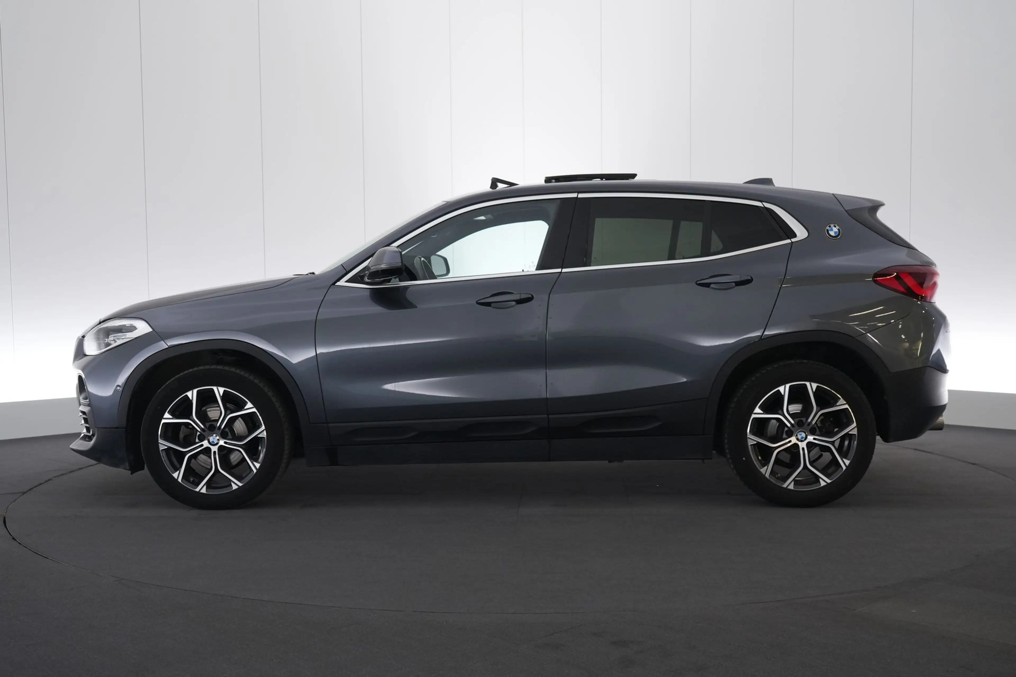 BMW X2 1.5 d sDrive16 Style Business LEDER/CUIR LED GPS P — photo 11