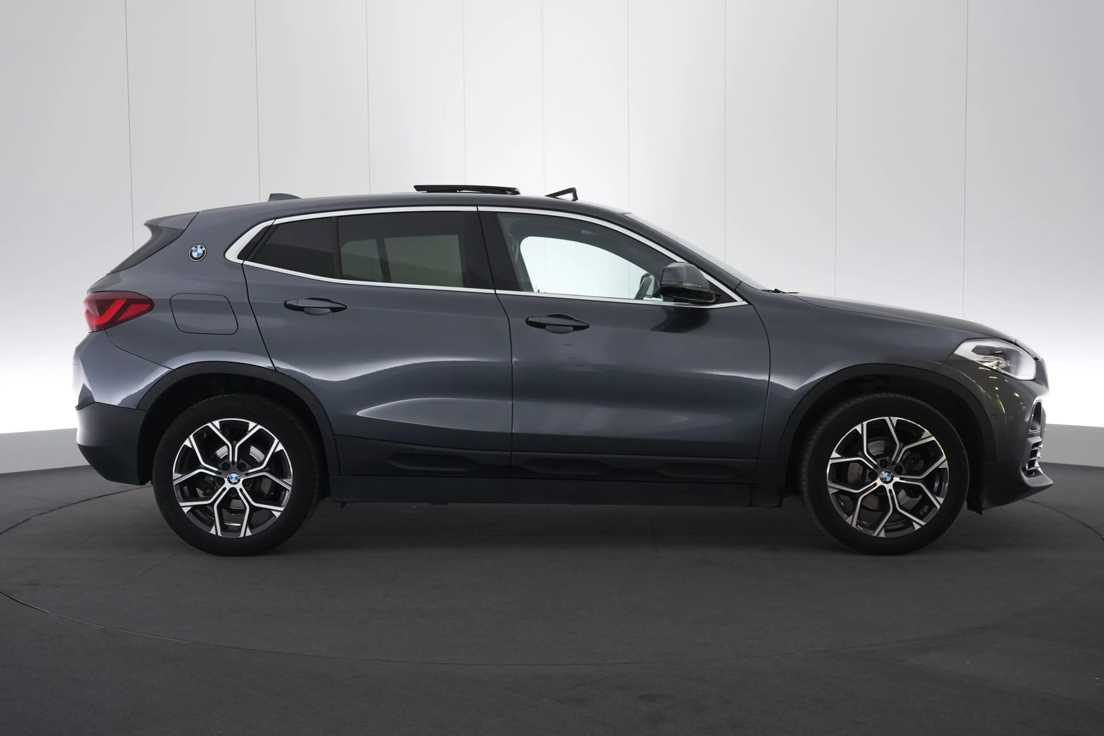 BMW X2 1.5 d sDrive16 Style Business LEDER/CUIR LED GPS P — photo 5