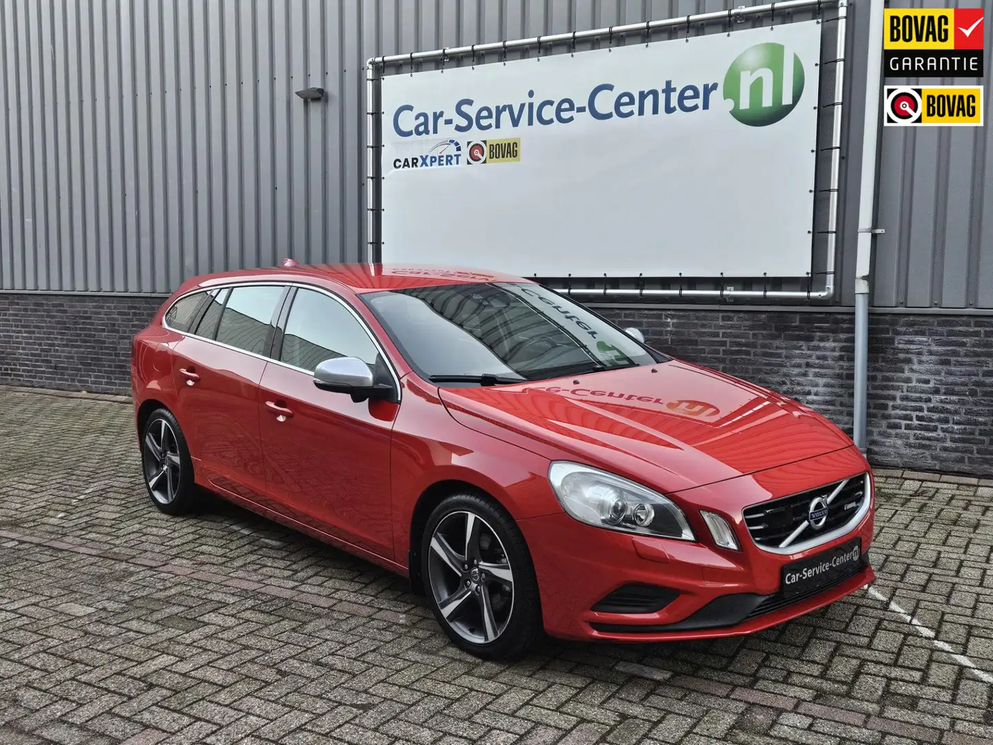 Volvo V60 1.6 T4 Ocean Race R design Rot - 1