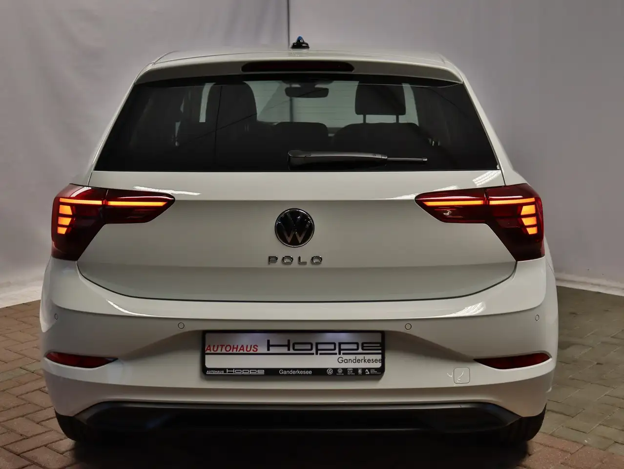 Volkswagen Polo Goal 1.0TSI+APP+NAVI+ACC+PDC+LED+SHZ 8