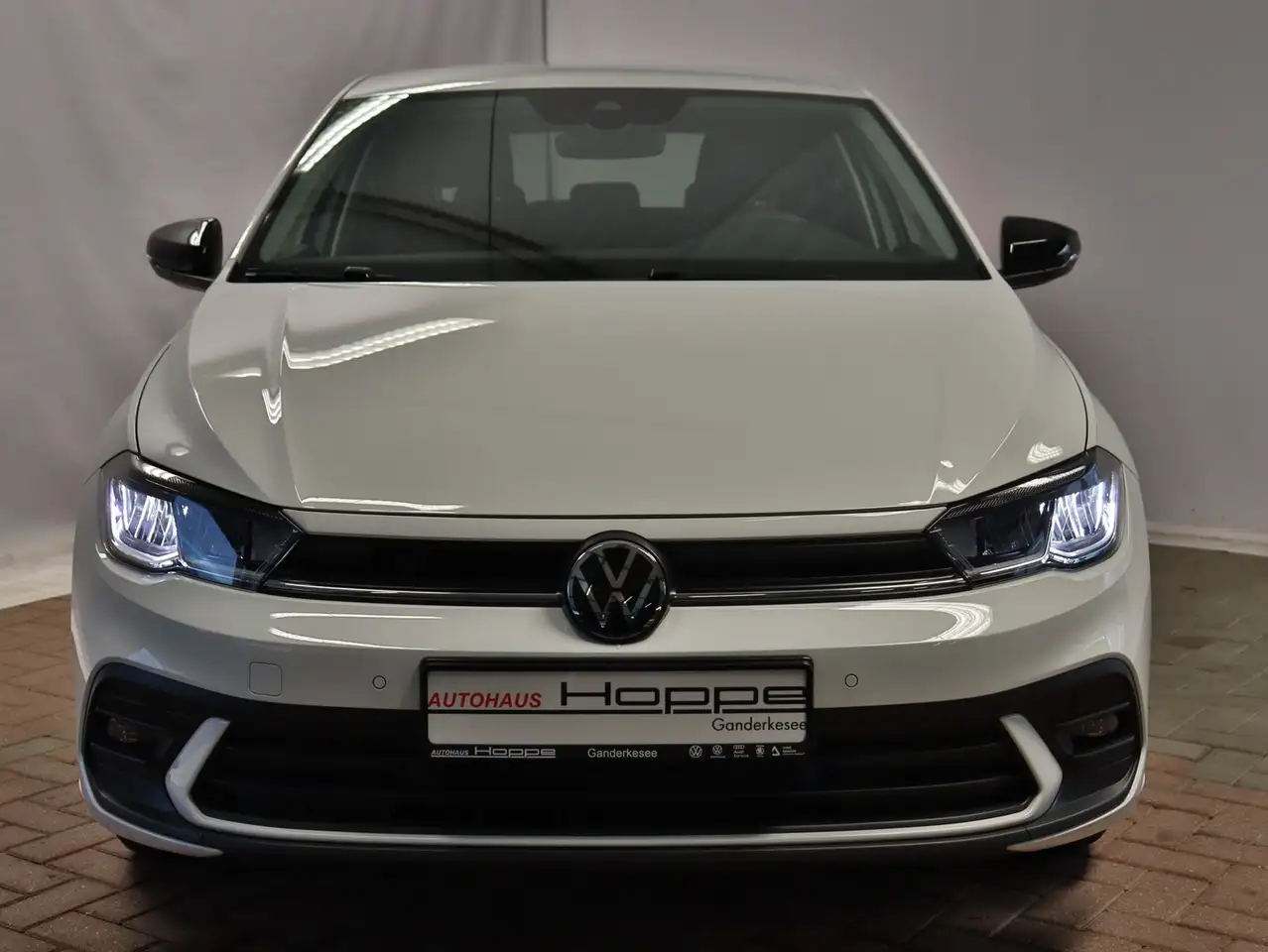 Volkswagen Polo Goal 1.0TSI+APP+NAVI+ACC+PDC+LED+SHZ 6