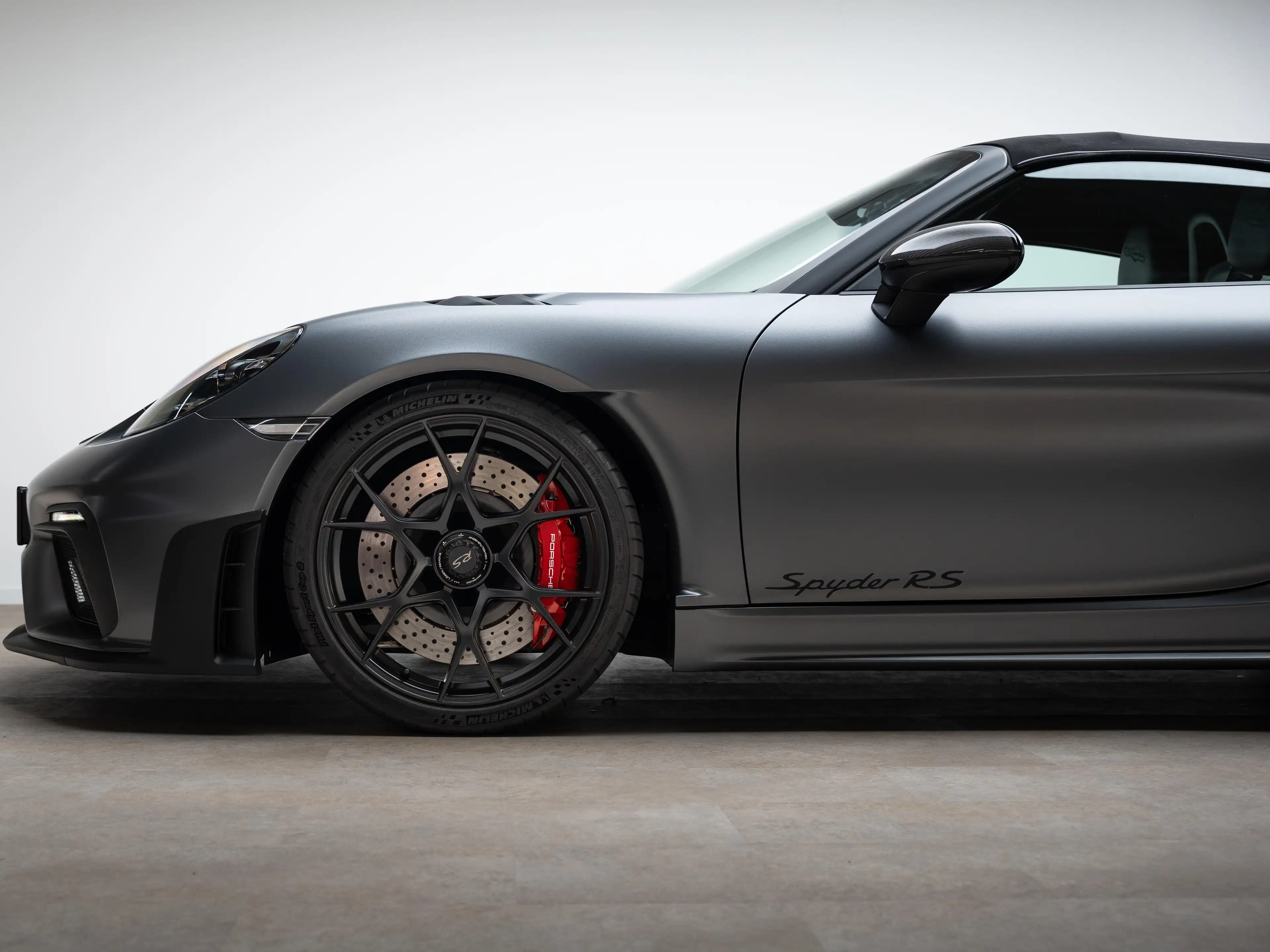 Porsche 718 Spyder 718 Spyder RS Weissach, Lift, Schale, Carbon — photo 11
