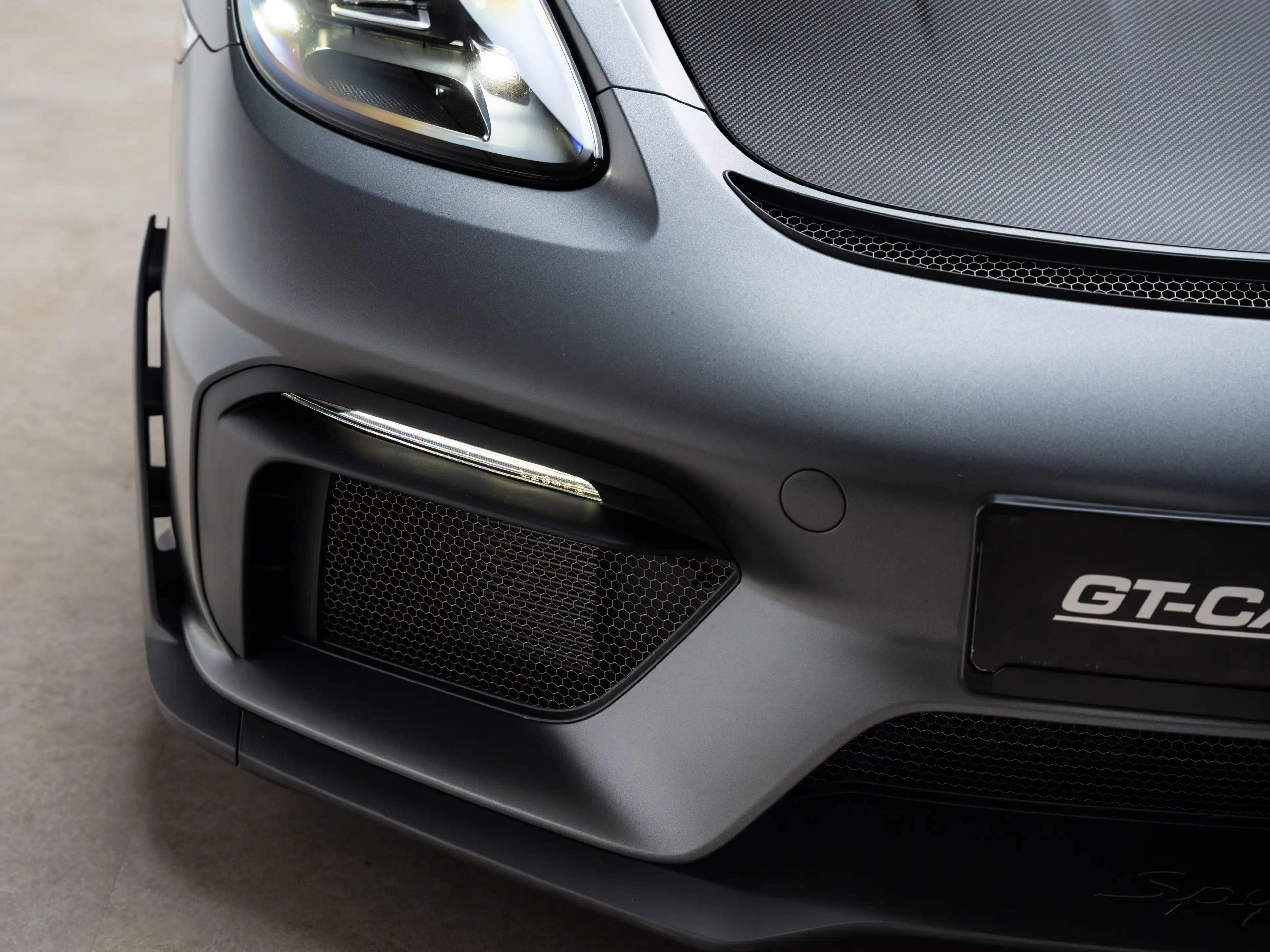 Porsche 718 Spyder 718 Spyder RS Weissach, Lift, Schale, Carbon — photo 10