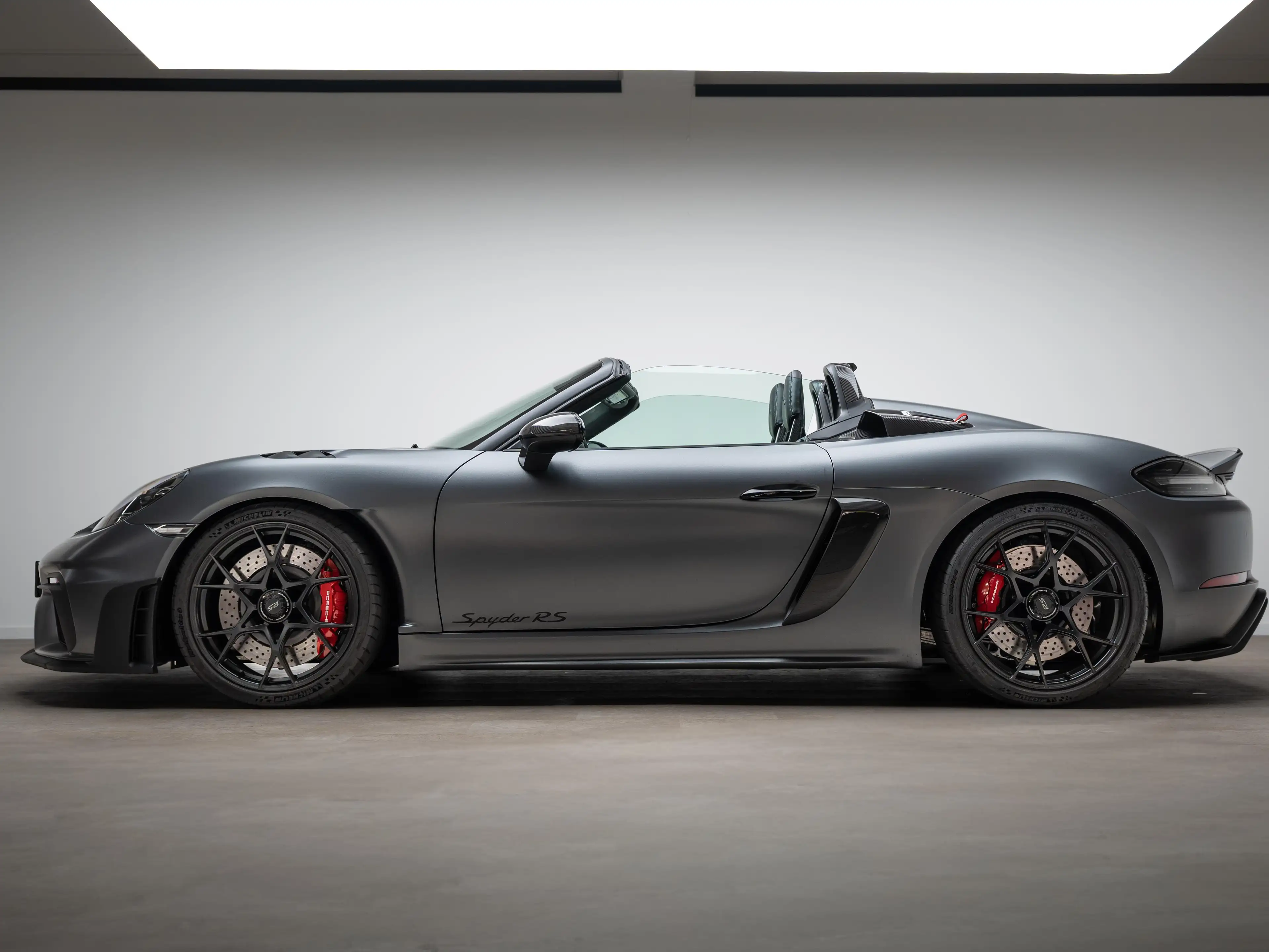 Porsche 718 Spyder 718 Spyder RS Weissach, Lift, Schale, Carbon — photo 6