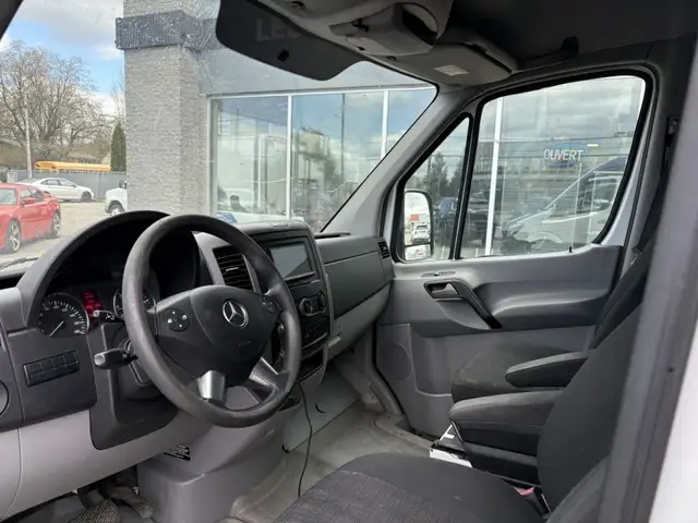 Mercedes-Benz Sprinter 2016 — photo 8