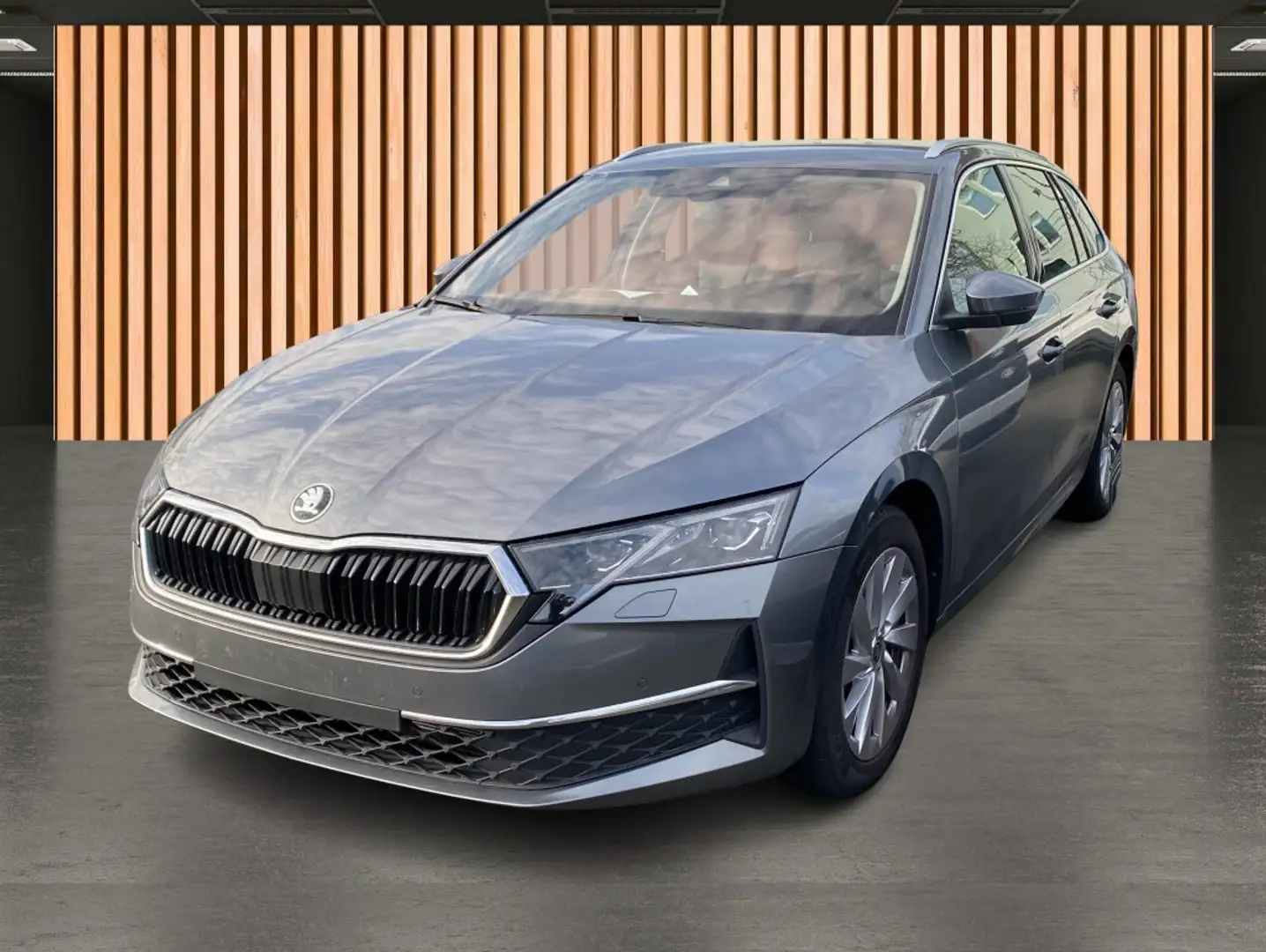 Skoda Octavia Combi 1.5 eTSI Selection*Navi*ACC*Kamera Grau - 2