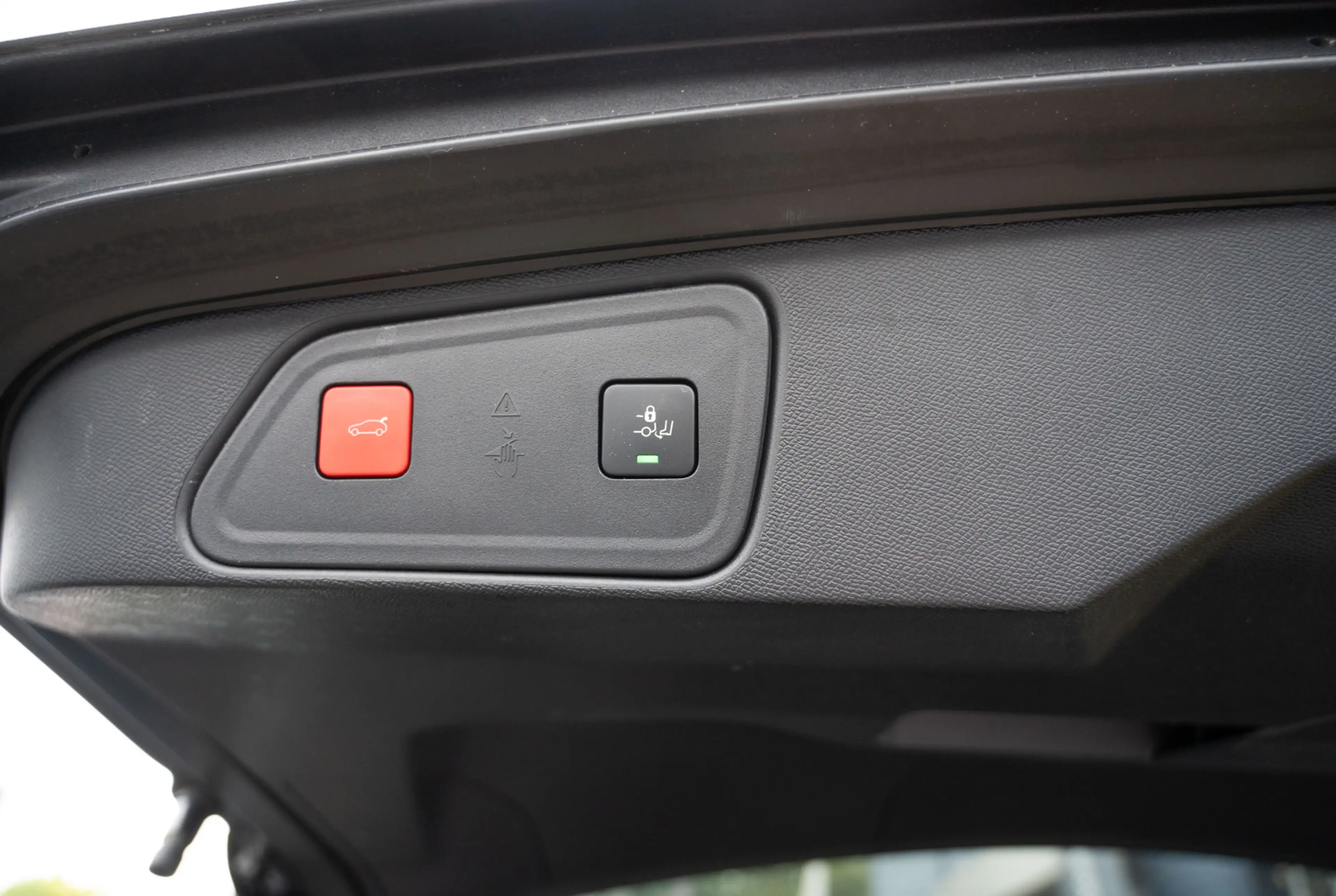 Peugeot 3008 GT 1.2 Hybrid 136 e-DSC6 *GW-TOP-DEAL* — photo 15