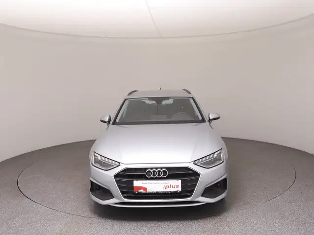 Audi A4 view 3