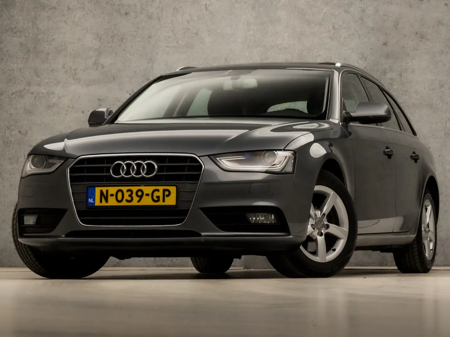 Audi A4 Avant 1.8 TFSI Sport Edition Automaat 170Pk (PANOR Grijs - 1