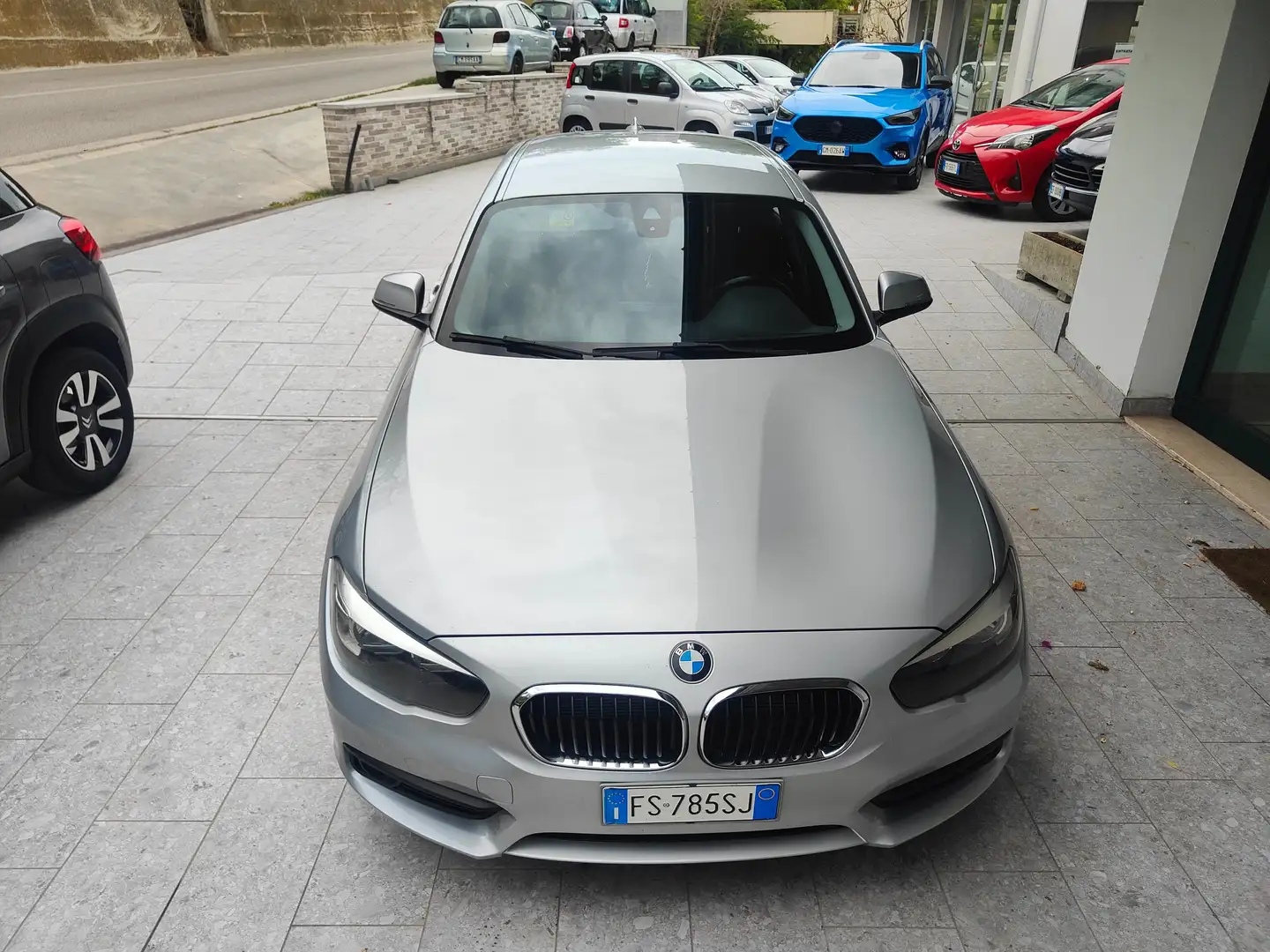 BMW 114 Serie 1 F/20-21 2015 114d Sport 5p my18 Grigio - 2
