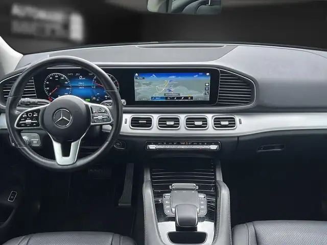 Mercedes-Benz Gle view 13