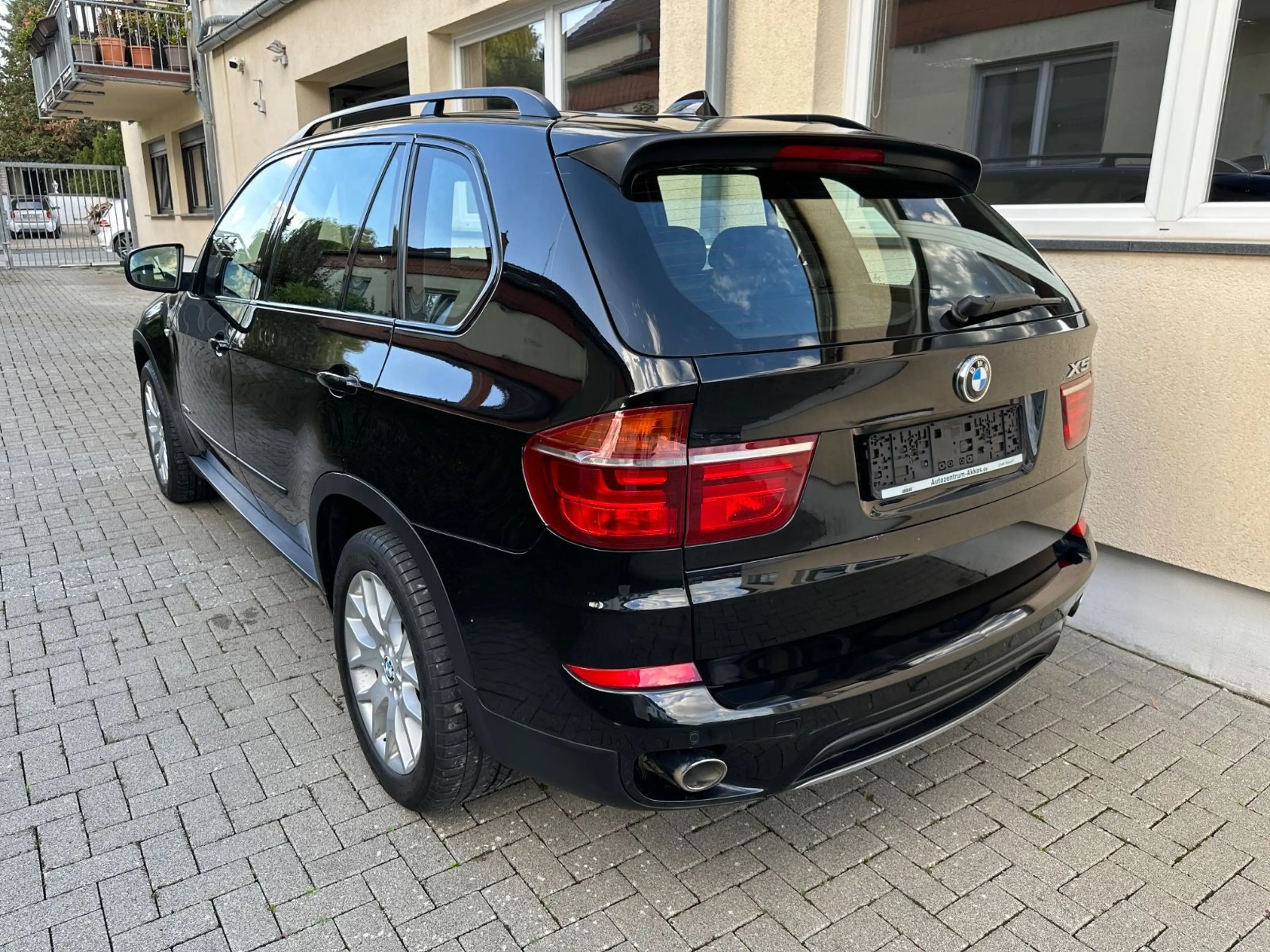 BMW X5 xDrive 30d SPORTPAKET PANO LEDER NAVI XENON — photo 7