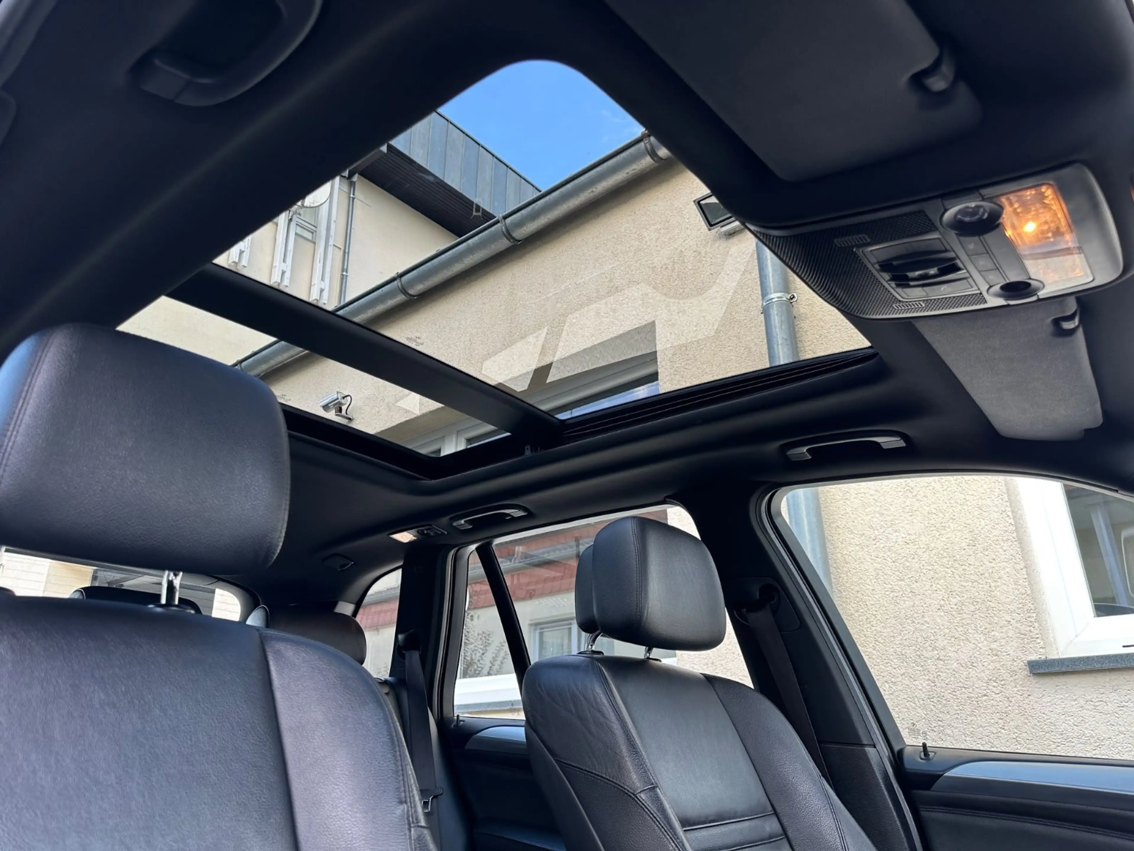 BMW X5 xDrive 30d SPORTPAKET PANO LEDER NAVI XENON — photo 13