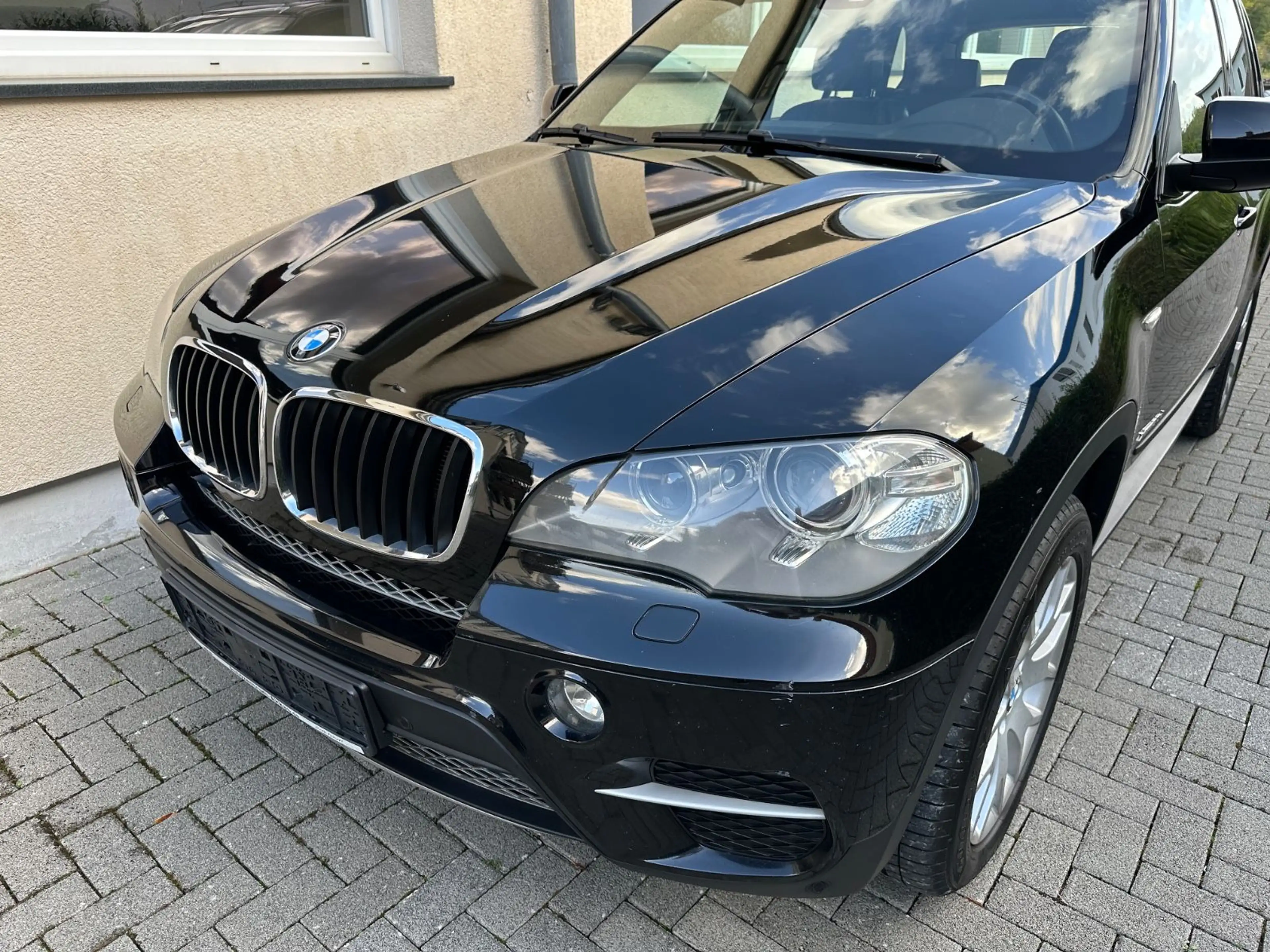 BMW X5 xDrive 30d SPORTPAKET PANO LEDER NAVI XENON — photo 6