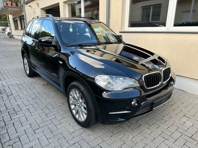 BMW X5 xDrive 30d SPORTPAKET PANO LEDER NAVI XENON