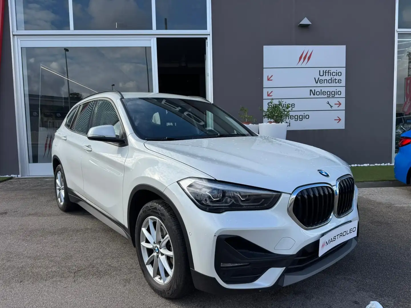 BMW X1 X1 xdrive18d Business Advantage auto,Km Certifica Bianco - 2
