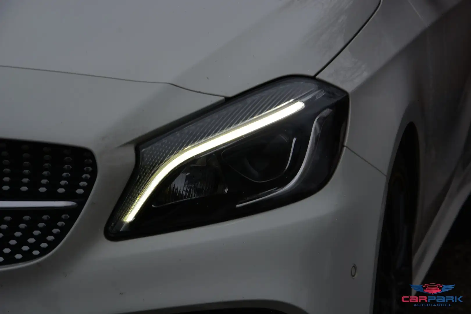 Mercedes-Benz A 180 d Aut. | AMG-Sport Line | Night | LED Weiß - 2