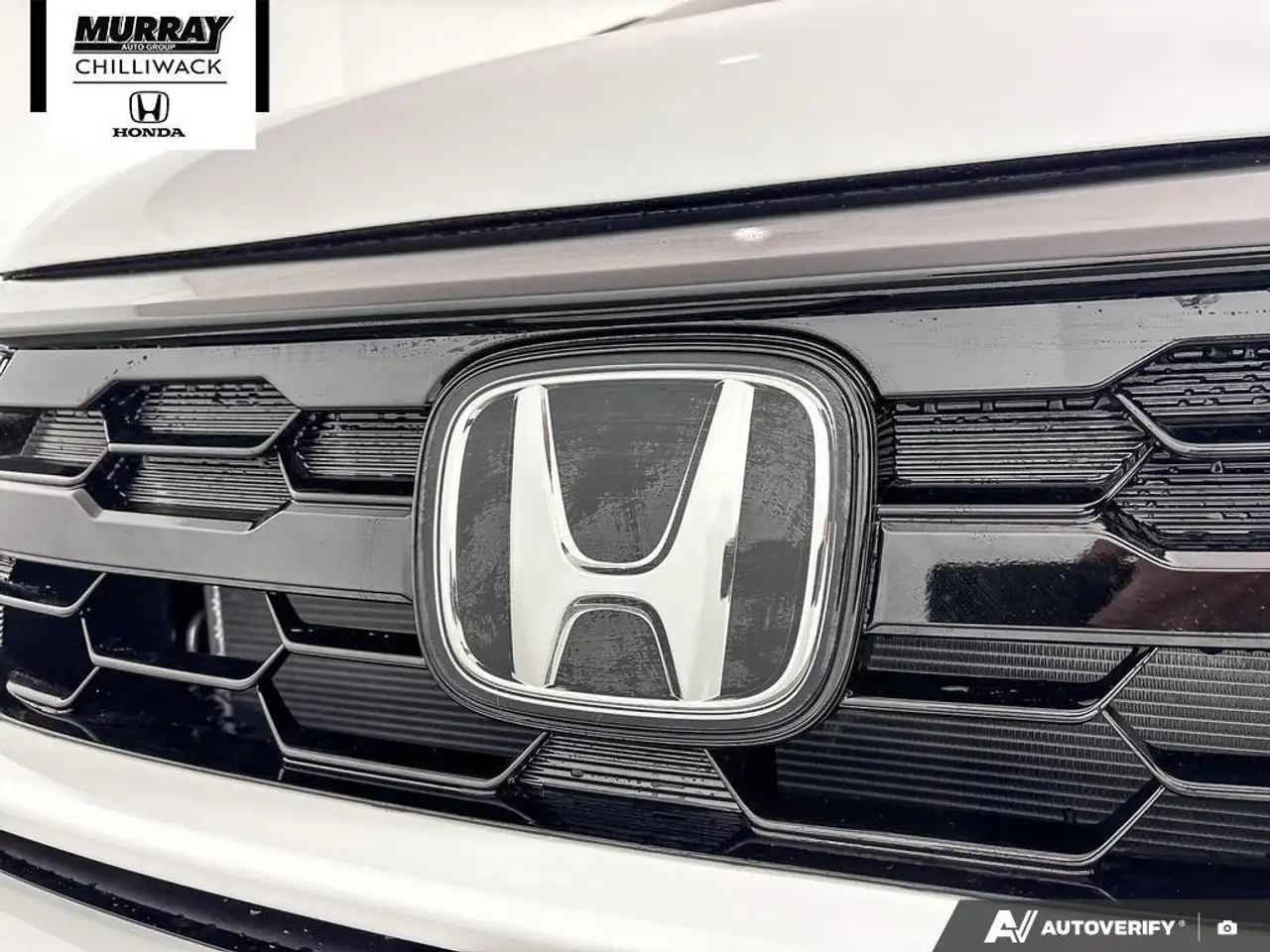 Honda Odyssey снимка Honda Odyssey