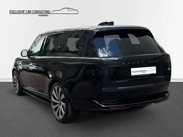 Land Rover Range Rover view 4