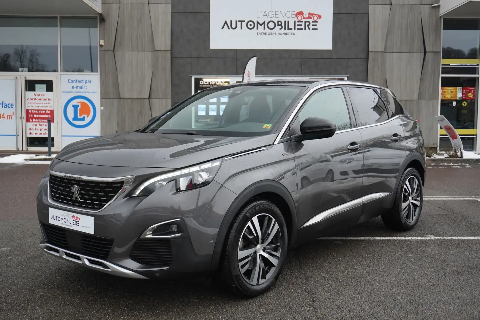 Peugeot 3008 1.6 THP 180 ch EAT8 GT Line Grau - 1