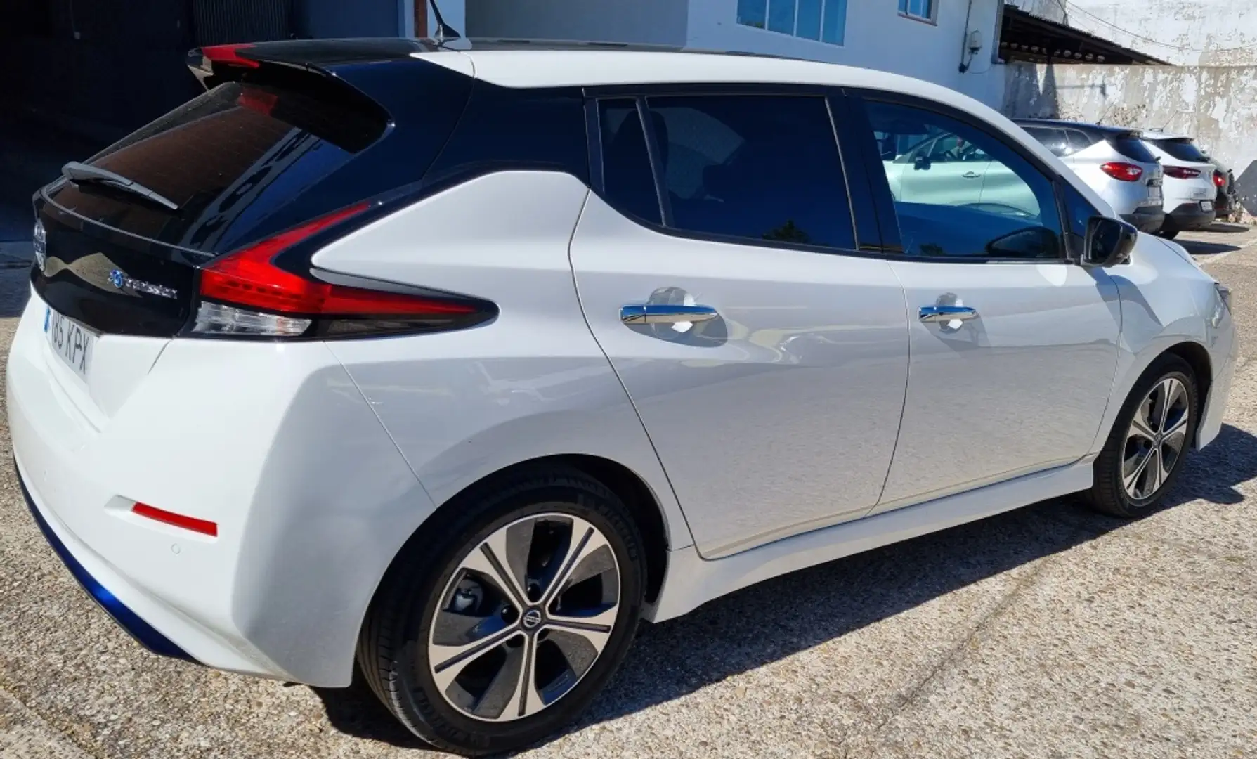 Nissan Leaf 40 kWh N-Connecta Blanc - 2