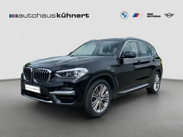 BMW X3 xDrive 20d LuxuryLine LED ACC Pano AHK HUD RFK