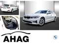 BMW 318 i Touring Advantage Auto Aut. Klimaaut. PDC Weiß - thumbnail 1