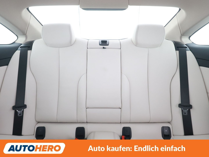 BMW 420 420i xDrive Luxury Line — photo 15