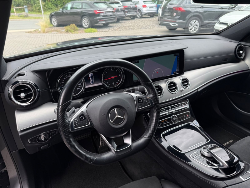 Mercedes-Benz E 220 E Limousine E 220 d 4Matic AMG Line *LED — photo 11