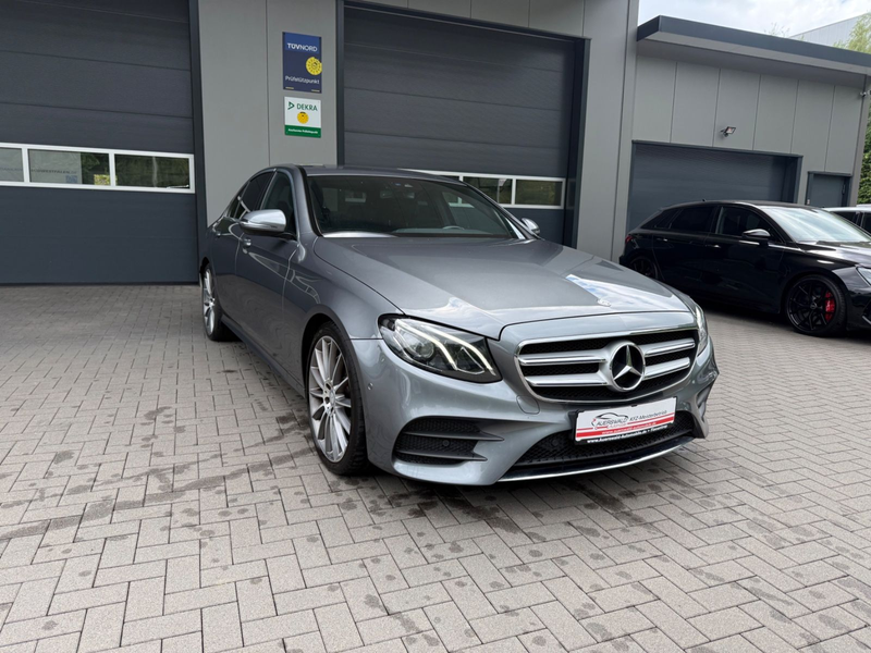 Mercedes-Benz E 220 E Limousine E 220 d 4Matic AMG Line *LED — photo 3