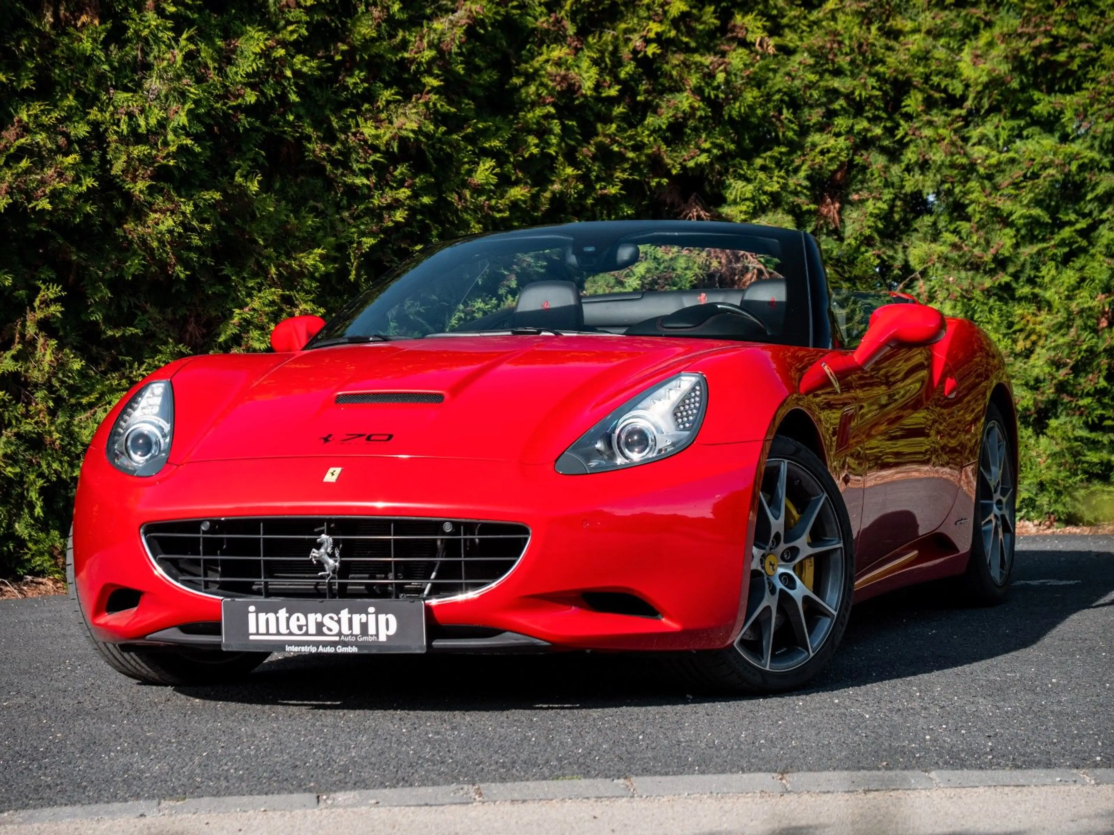 Ferrari California — photo 2