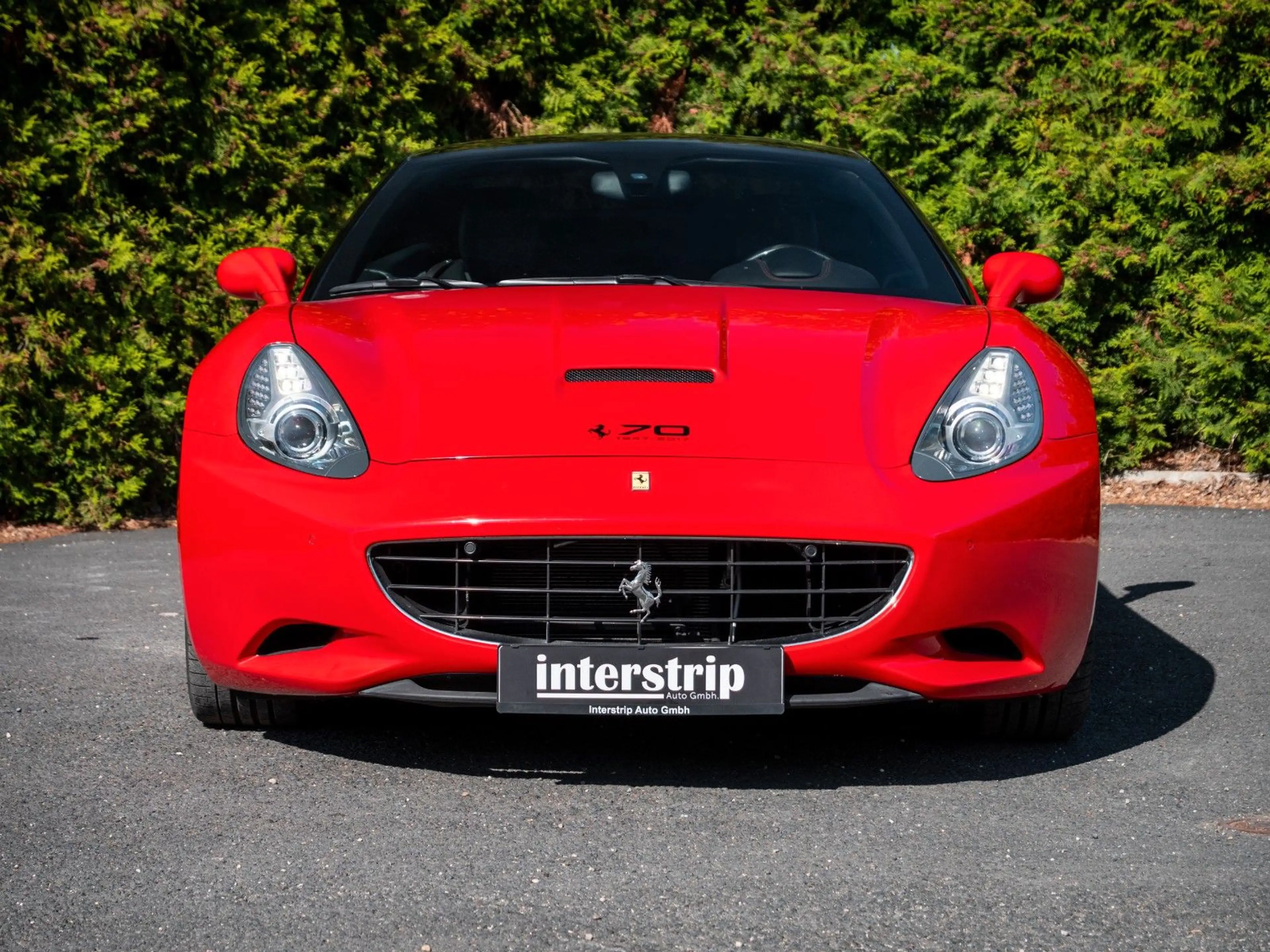Ferrari California — photo 3