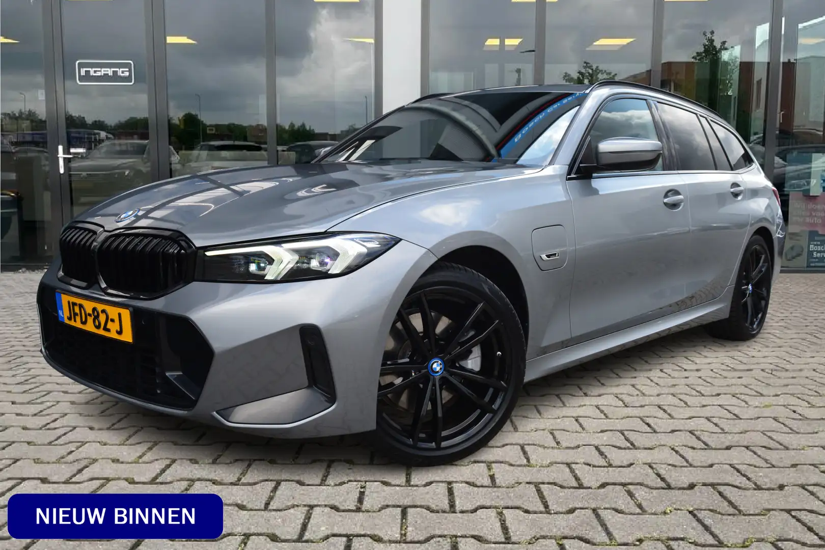 BMW 330 3-serie Touring 330e xDrive M-Sport | Pano | Leder Gris - 1