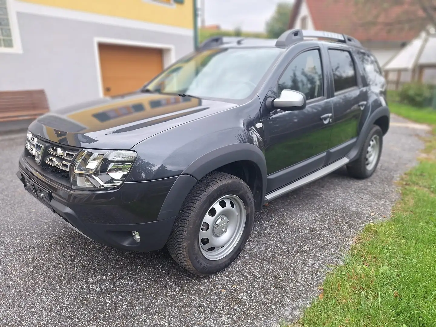 Dacia Duster Duster Sensation TCe 125 S Grau - 2