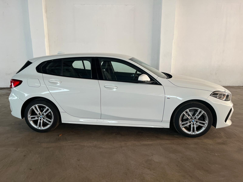 BMW 118 1 Limousine 118 i M Sport — photo 4