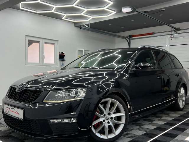Imagine Skoda Octavia 2.0 TDI RS/Bi-XENON/SPORT/DAB/CAR PLAY