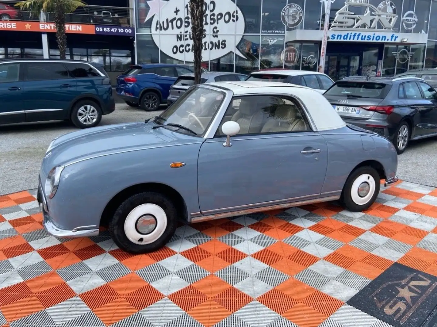 Nissan Figaro COLLECTION Gri - 1