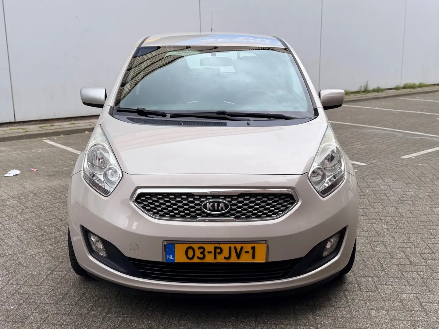 Kia Venga 1.4 CVVT Seven, NAVI, AIRCO, CRUISE, NAP Сірий - 2
